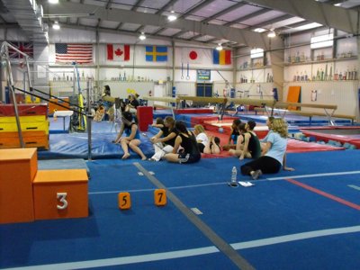 ./2010/Gymnastics/thumbsonc